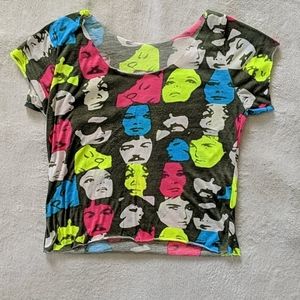 Retro faces Tee